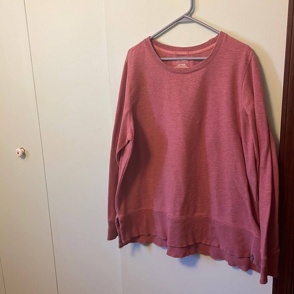 Pink L.L. Bean sweatshirt, 1X, never worn! Super soft material.